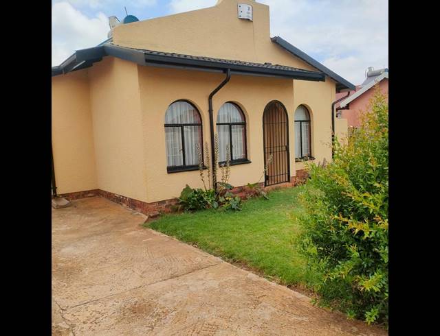 3 BEDROOM HOUSE FOR SALE IN ENNERDALE